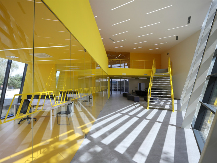 簡約風(fēng)格辦公室裝修圖片