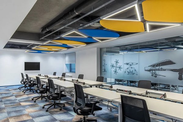 新辦公室裝修完畢后氣味大該怎么處理？