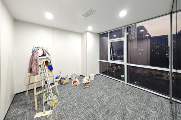 成都寫(xiě)字樓辦公室毛坯出租裝修復(fù)原